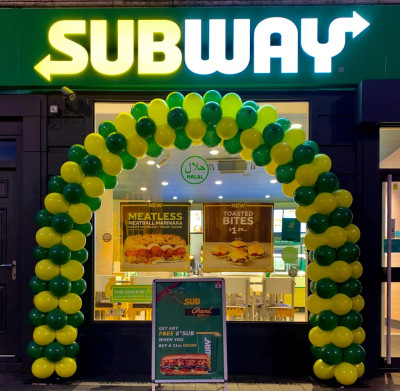Corporate Balloon Arch - Subway leicester